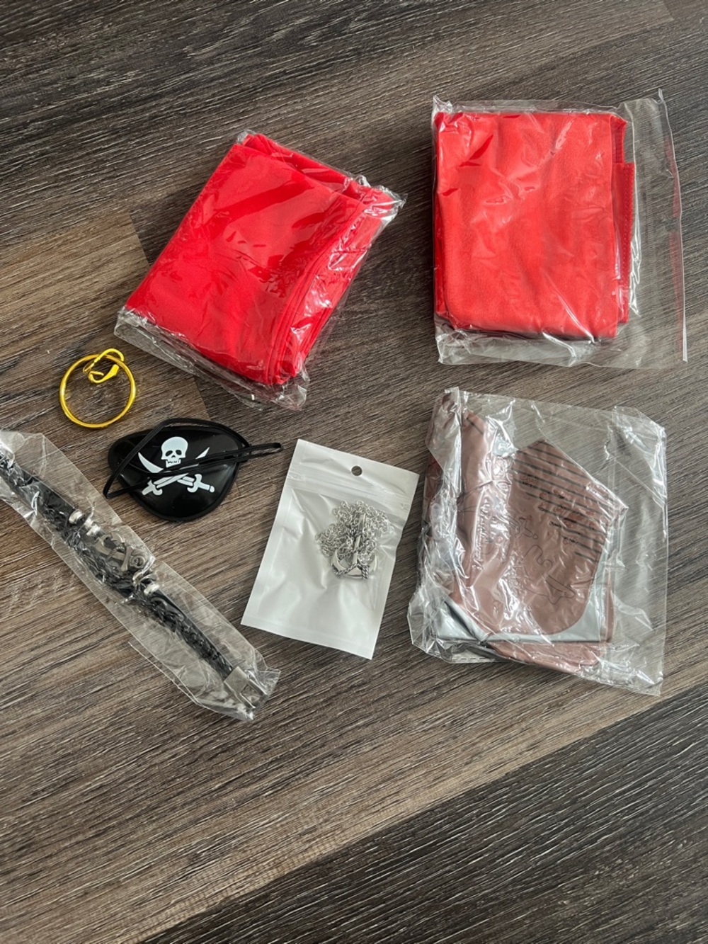 New 7 pc pirate costume set